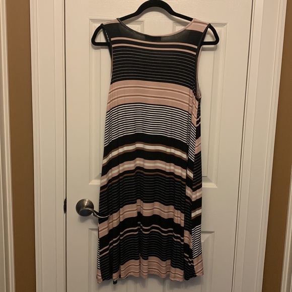 Lily Morgan Sleeveless MIDI Dress - Picture 5 of 6